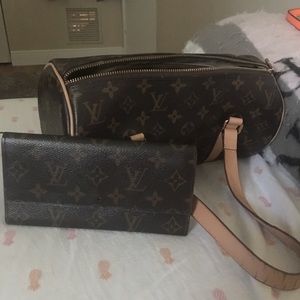 Purse and Wallet